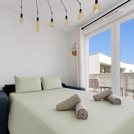 T2 Climatise Avec Balcon Et Parking * Montpellier